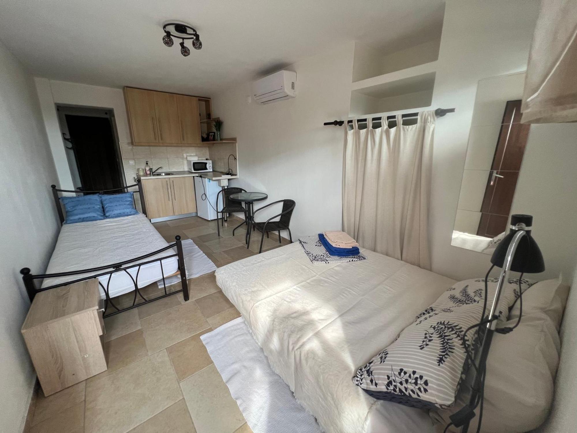 Am Beach House ネア・ムダニア エクステリア 写真